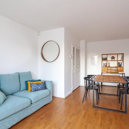 Spacious 1Br | Near City Center & Baby-Friendly! Lägenhet Lyon Exteriör bild