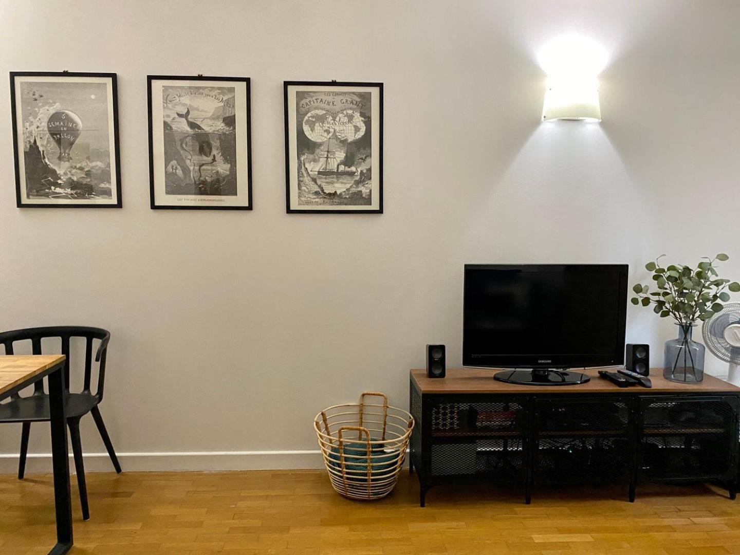 Spacious 1Br | Near City Center & Baby-Friendly! Lägenhet Lyon Exteriör bild
