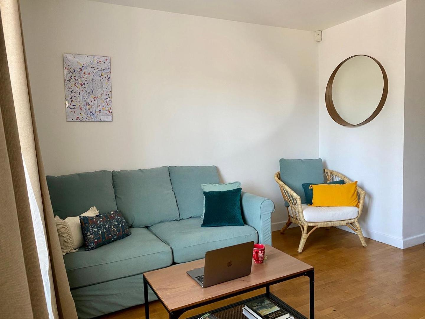 Spacious 1Br | Near City Center & Baby-Friendly! Lägenhet Lyon Exteriör bild