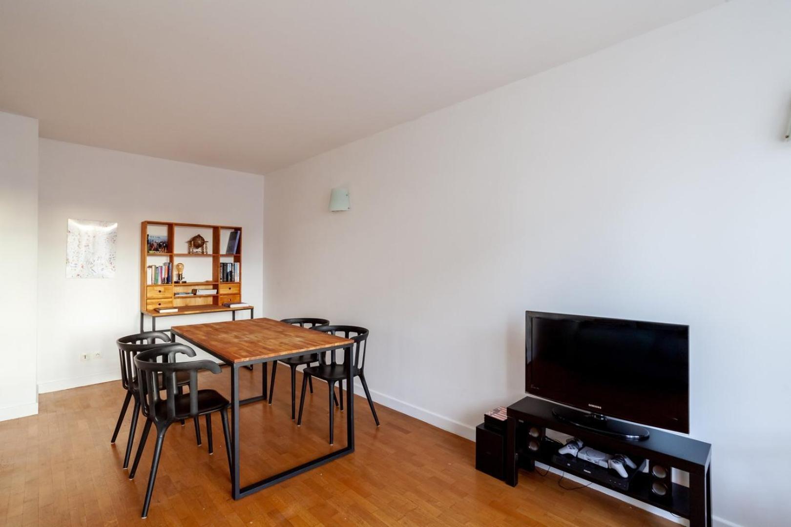 Spacious 1Br | Near City Center & Baby-Friendly! Lägenhet Lyon Exteriör bild