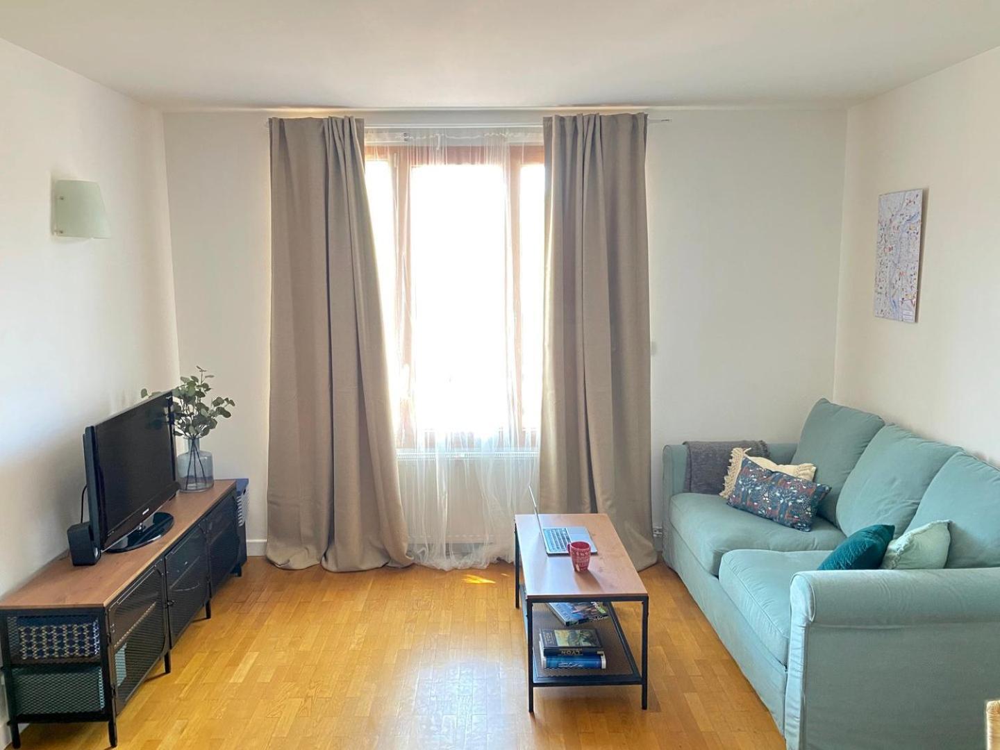 Spacious 1Br | Near City Center & Baby-Friendly! Lägenhet Lyon Exteriör bild